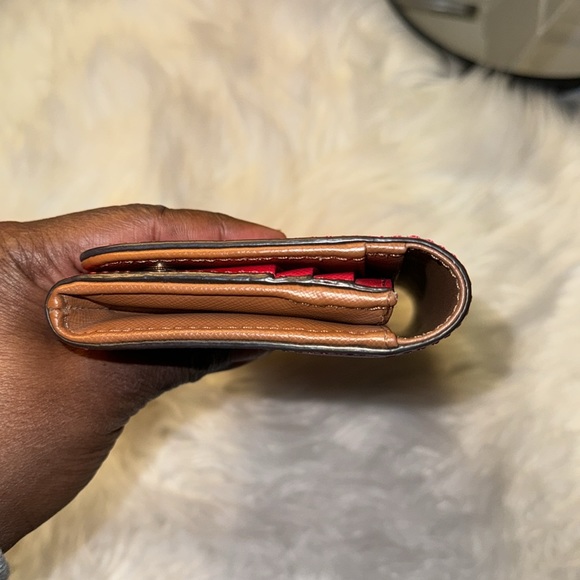 TORY BURCH Red Leather Robinson Flap Continental Wallet EUC - Picture 9 of 14